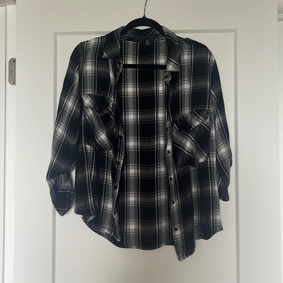 Sanctuary Plaid Shirt - Picture 1 of 4